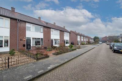 Woning Asterstraat 3 Wijk en Aalburg