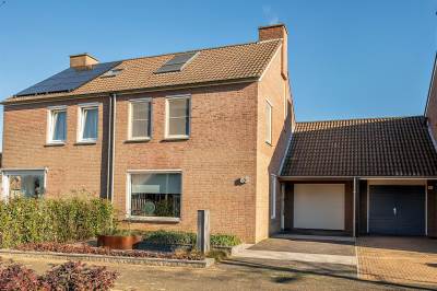 Woning Diepenbroeklaan 85 Baarlo (LI)
