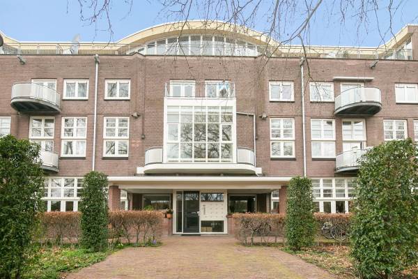 Woning Dr. C.W.H. van Raaltenpark 13 Zaandam