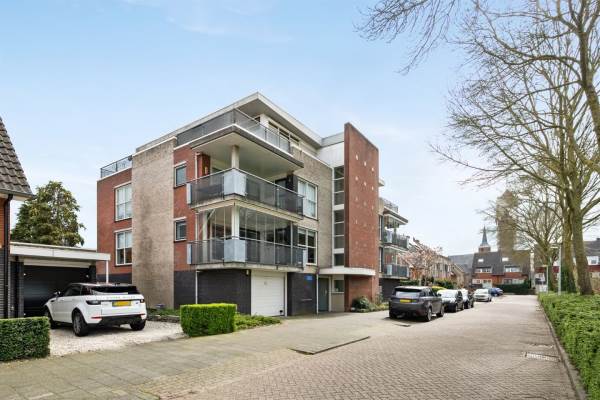 Woning Helfrichstraat 13 Barendrecht