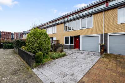 Woning Marga Klompéstraat 9 Zaandam