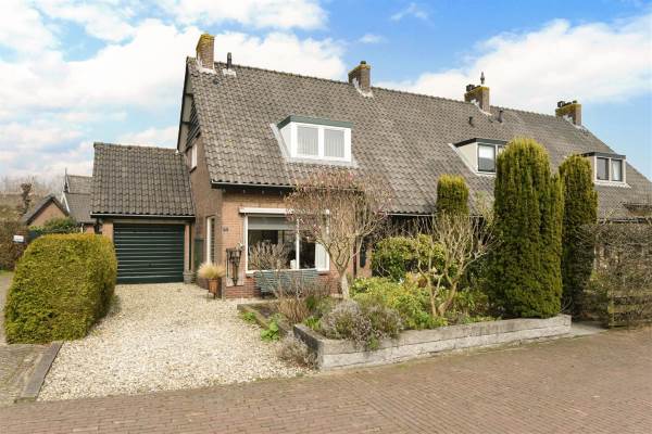 Woning Kronenburgerdwarsstraat 1 Huizen