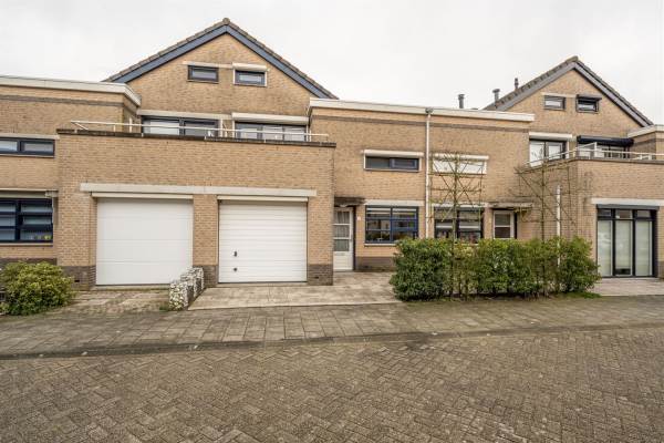 Woning P.C. Hooftstraat 6 Oud-Beijerland
