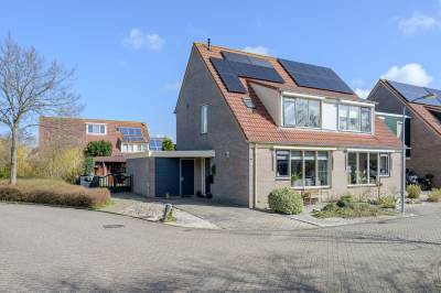 Woning Zuidgouw 98 Ursem (Gem. Koggenland)