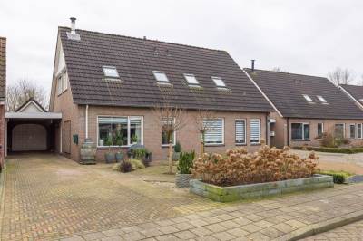 Woning De Markgraven 111 Westerhaar-Vriezenveensewijk