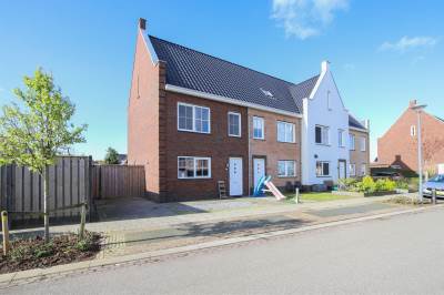 Woning Hazenburg 27 Kruiningen