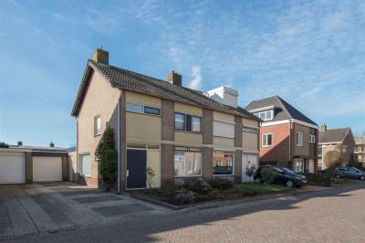 Woning Abeelstraat 8 Oudenbosch