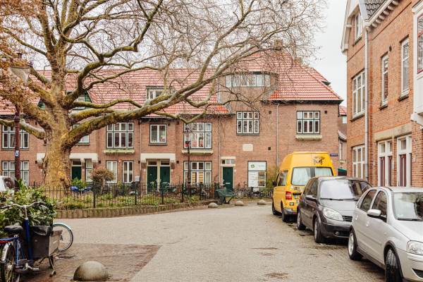 Woning Leeuwerikstraat 82A Amsterdam