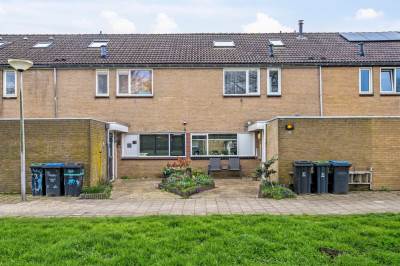 Woning Jacob van Lennephof 28 Hellevoetsluis