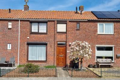 Woning Magnoliastraat 29 Nieuwerkerk