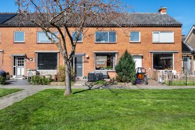 Woning van Kinsbergenstraat 12 Bleiswijk