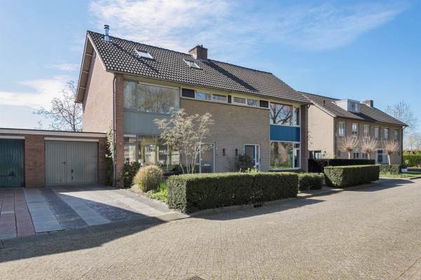 Woning Mgr. van der Veldenstraat 8 Ravenstein