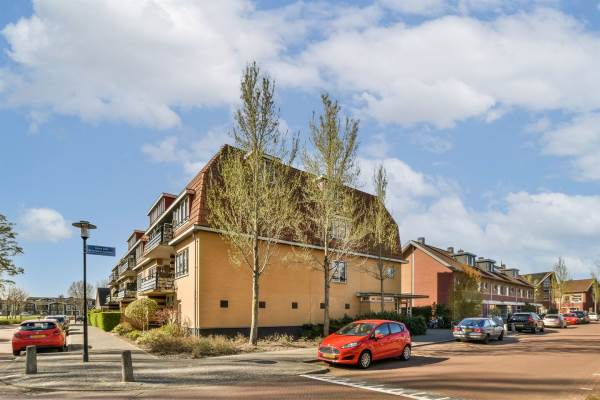 Woning Joan van Broekhuizenlaan 65 Amstelveen