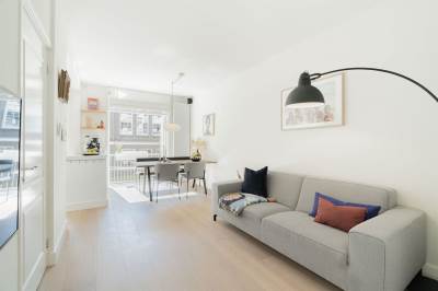 Woning Van der Hoopstraat 991 Amsterdam