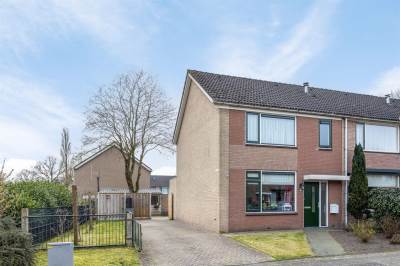 Woning Canadastraat 28 Holten