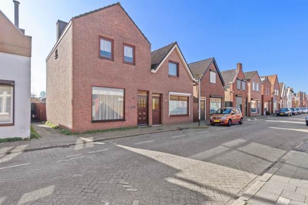 Woning Voorstraat 32 Roosendaal