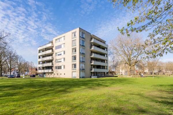 Woning Lizzy Ansinghhof 15 Tilburg