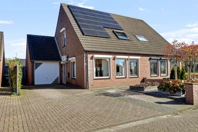 Woning Akkerdistel 52 Klazienaveen