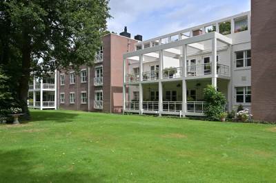 Woning Laan van Pluymestein 24 Wassenaar