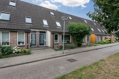 Woning Rietmeent 139 Almere