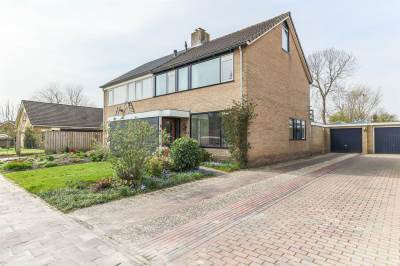 Woning Dokter Posthumuslaan 4 Eenrum