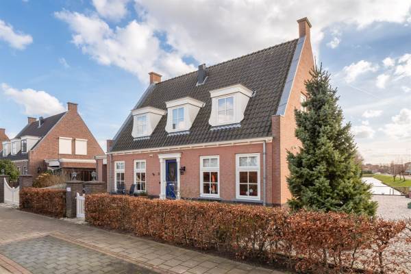Woning Bakkerspark 2 Rhoon