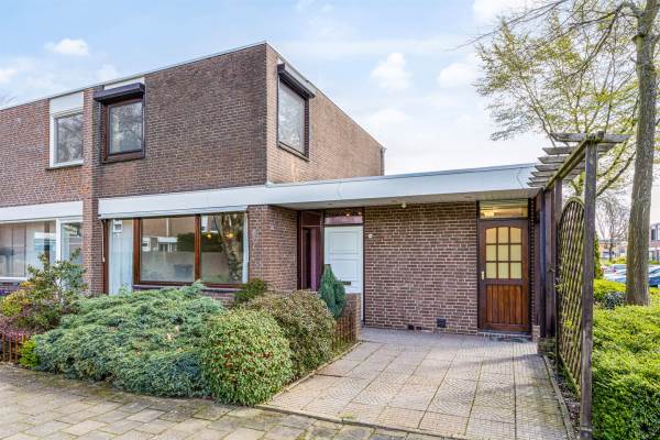 Woning Kennedyplantsoen 18 Landgraaf