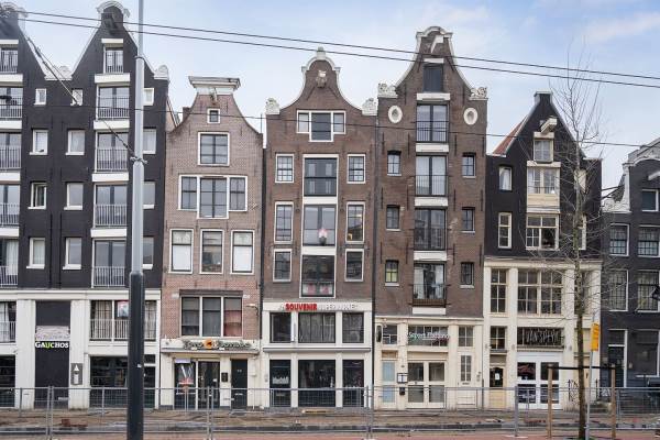 Woning Nieuwezijds Voorburgwal 20D Amsterdam