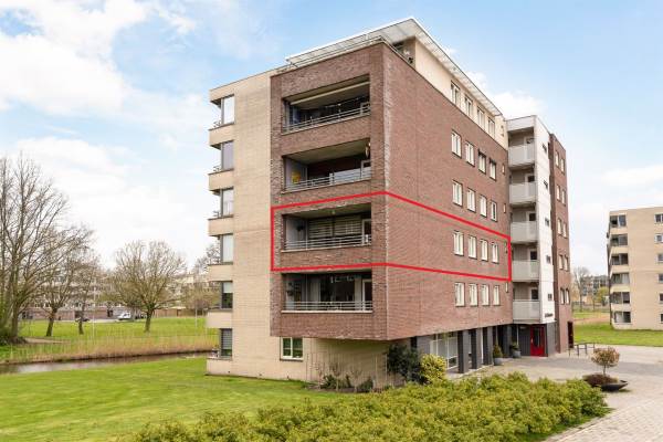 Woning Lokkertsemolenweg 168 Hoogvliet Rotterdam