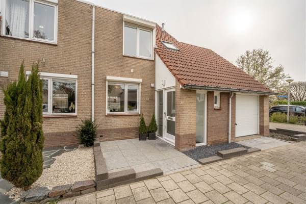 Woning 't Hoogt 43 Strijen