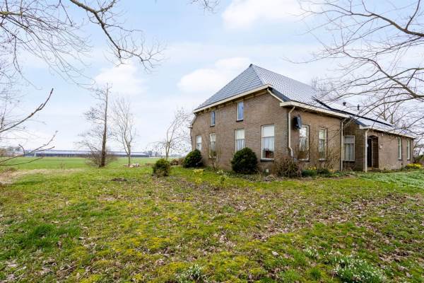 Woning Onderdendamsterweg 19 Middelstum