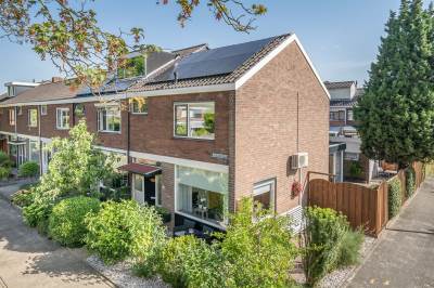 Woning Brederodehof 15 Hendrik-Ido-Ambacht