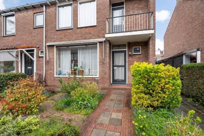 Woning Stoop van Zwijndrechtstraat 19 Zwijndrecht