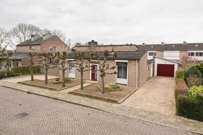 Woning Notaris van Aalstweg 3 Waardenburg