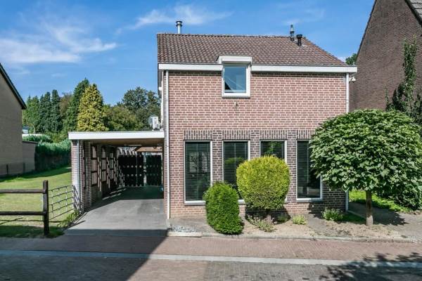 Woning Monseigneur Mannensstraat 5 Merkelbeek