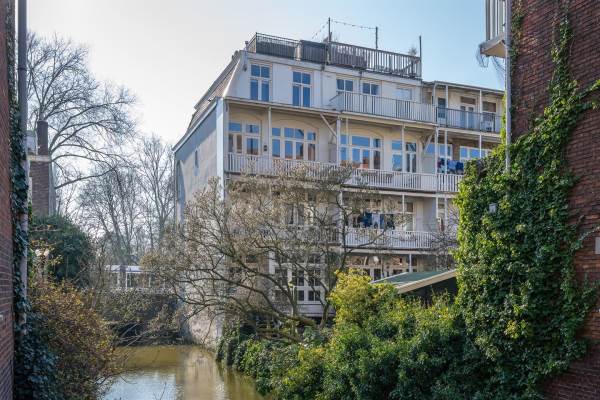 Woning Middenweg 153hs Amsterdam