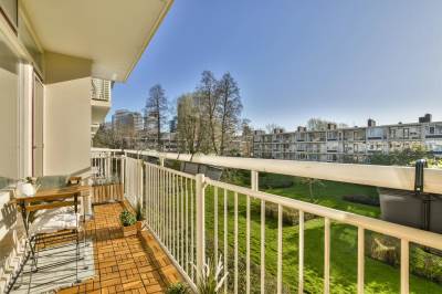 Woning Valkhof 51 Amsterdam