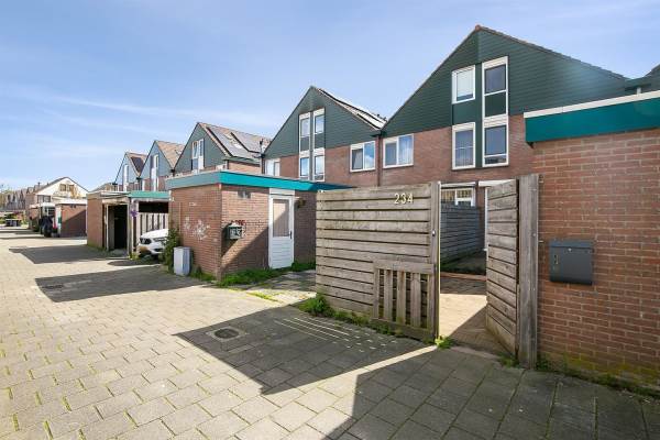 Woning Salamanderveen 234 Spijkenisse