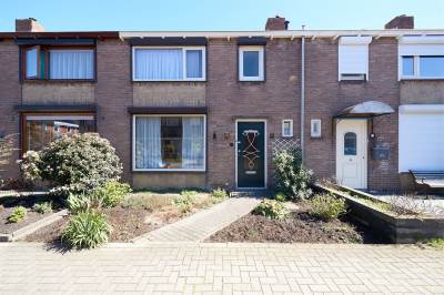 Woning Juliana van Stolbergstraat 8 Terneuzen