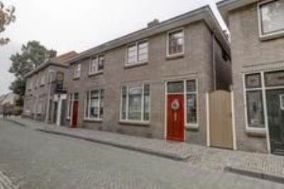 Woning St. Walburgbuitensingel 14a Tiel