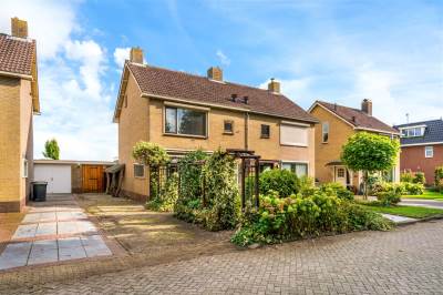 Woning Brugstraat 9 Limmen