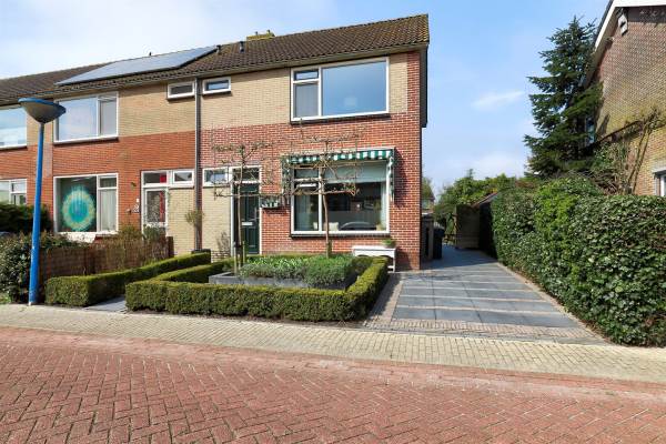 Woning Menso Poppiusstraat 7 Oosterzee