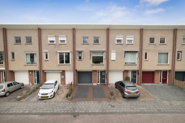 Woning Simone de Beauvoirstraat 35 Spijkenisse
