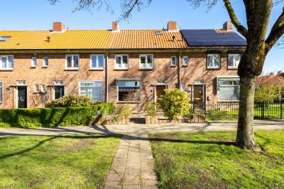 Woning J.J. van Deinselaan 141 Enschede