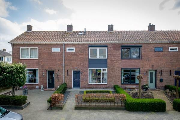 Woning Schoolstraat 18 Genemuiden