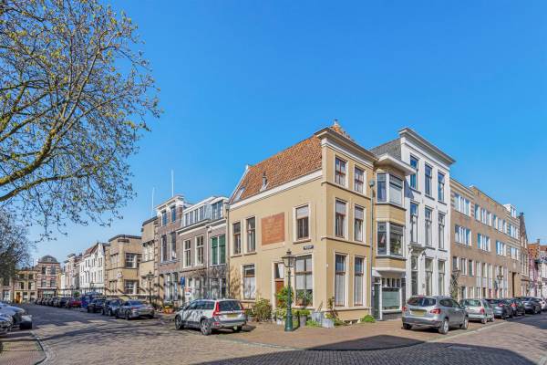 Woning Zonneveldstraat 18 Leiden