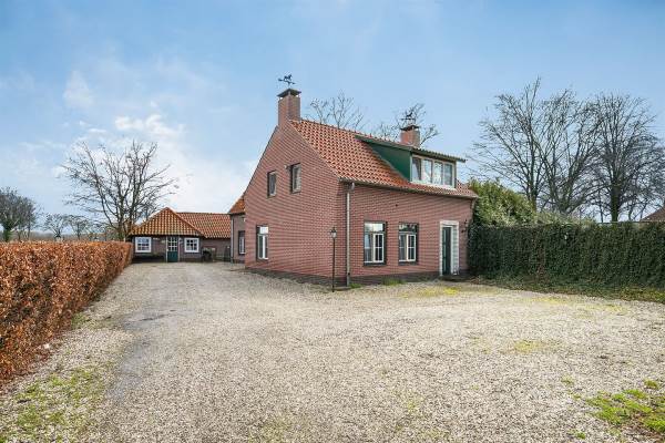 Woning Lagebrugweg 5 Helenaveen