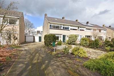 Woning Dokter B. Hornstrasingel 39 Burgum