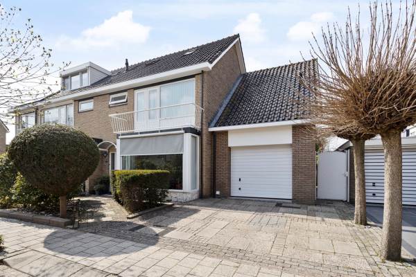 Woning Goudenregenstraat 22 Alblasserdam