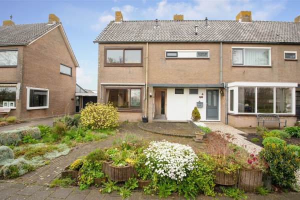 Woning Bogtmanweg 6 Tuitjenhorn